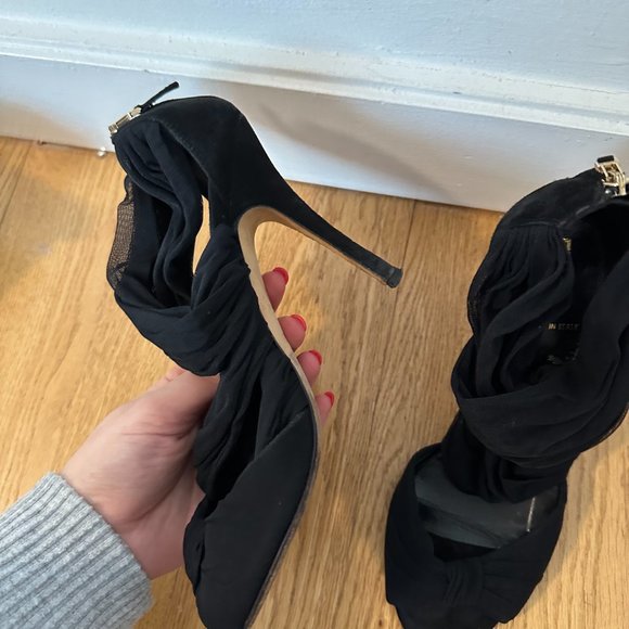 Fendi Mesh Sandals Peep-toe Criss-cross Straps Bow Accent Sz 37 Black Stilettos - Picture 7 of 13